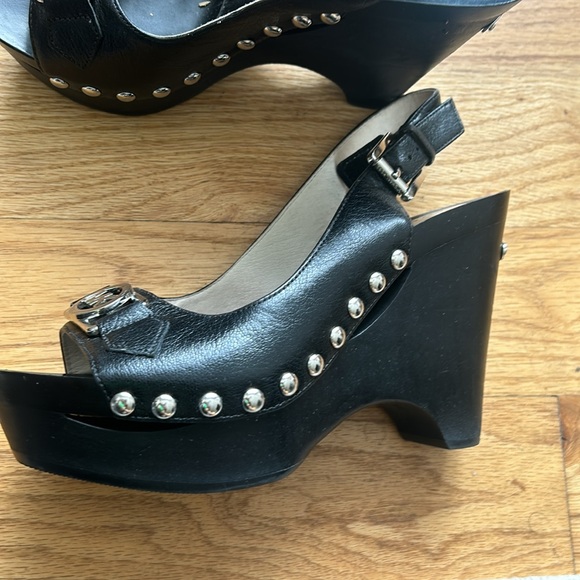 Michael Michael Kors Black genuine leather wood wedge heel platform - Picture 3 of 9
